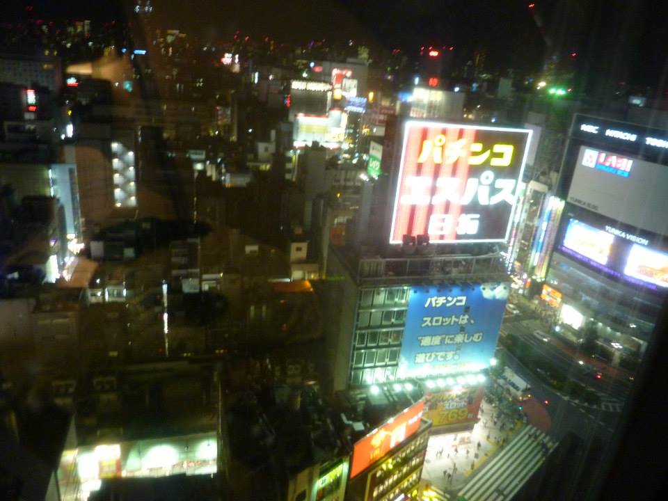 Kilátás a hotel ablakunkbol. 18. emelet.