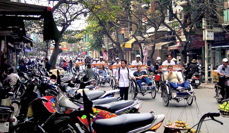 Hanoi utca kép