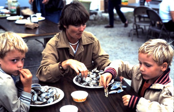 Családi kagylóevés New Englandban, 25 évvel ezelőtt